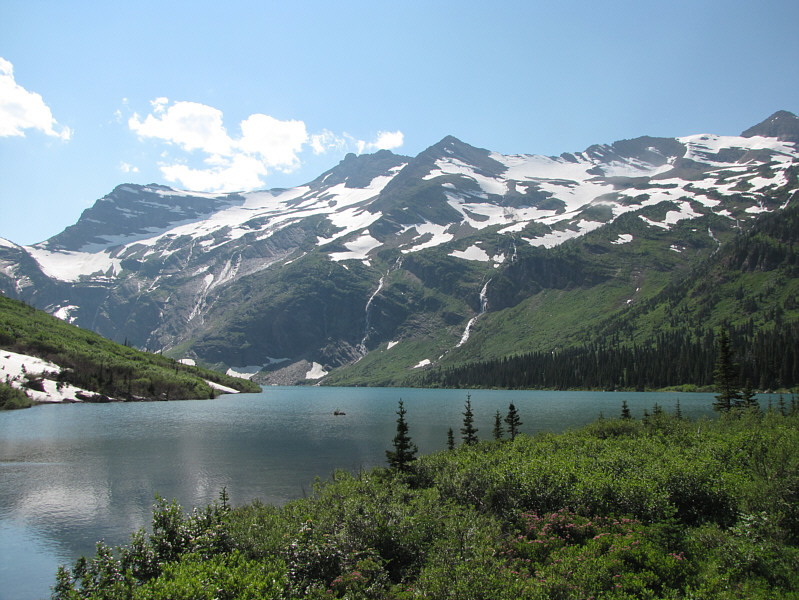 Afternoon is not the best time to photograph this lake...neither is the middle of the night!
