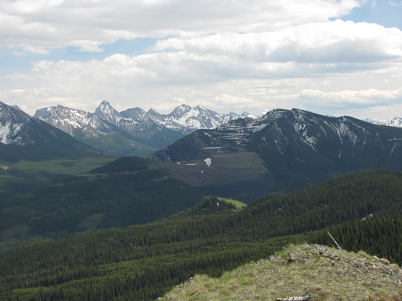 Still a lot of snow on Tent Mountain!
