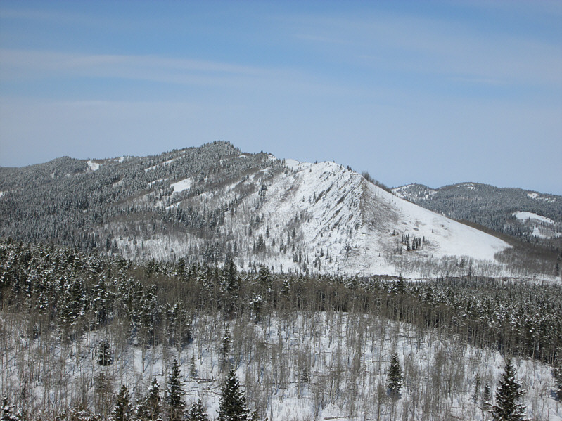 Another enjoyable (and unpublished) hike for me from eons ago.