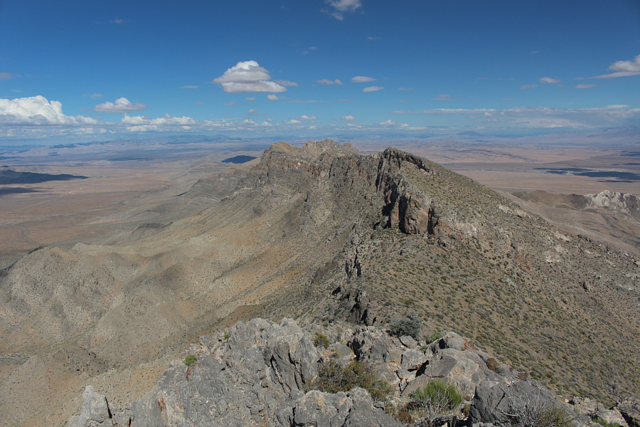 Might be fun to try and traverse the ridge...