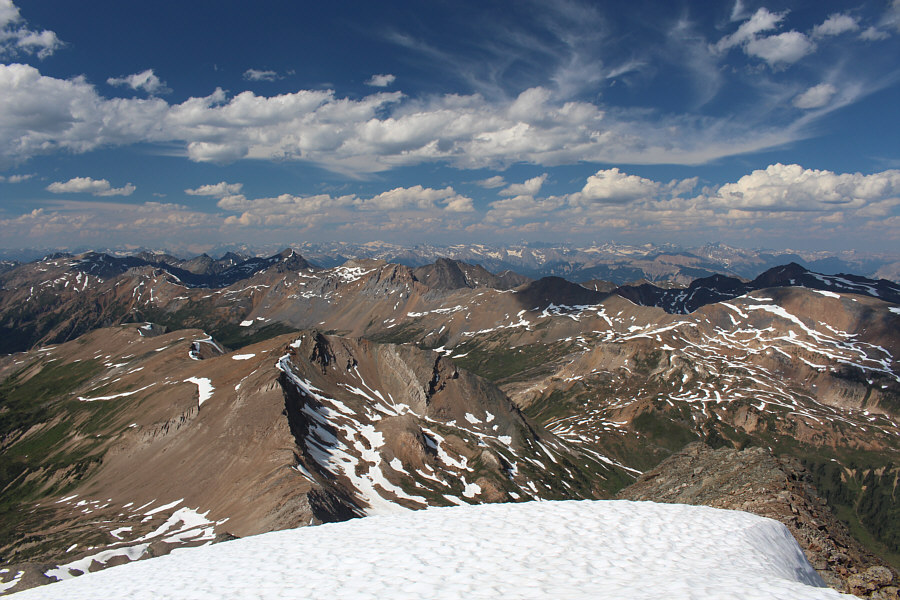 Fab's truck is somewhere behind the shadowy peak (Eos Peak) which is behind Dawn Mountain. Sigh.