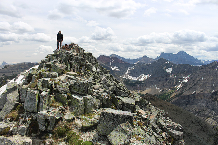Yep, it's a wind break, not a cairn!