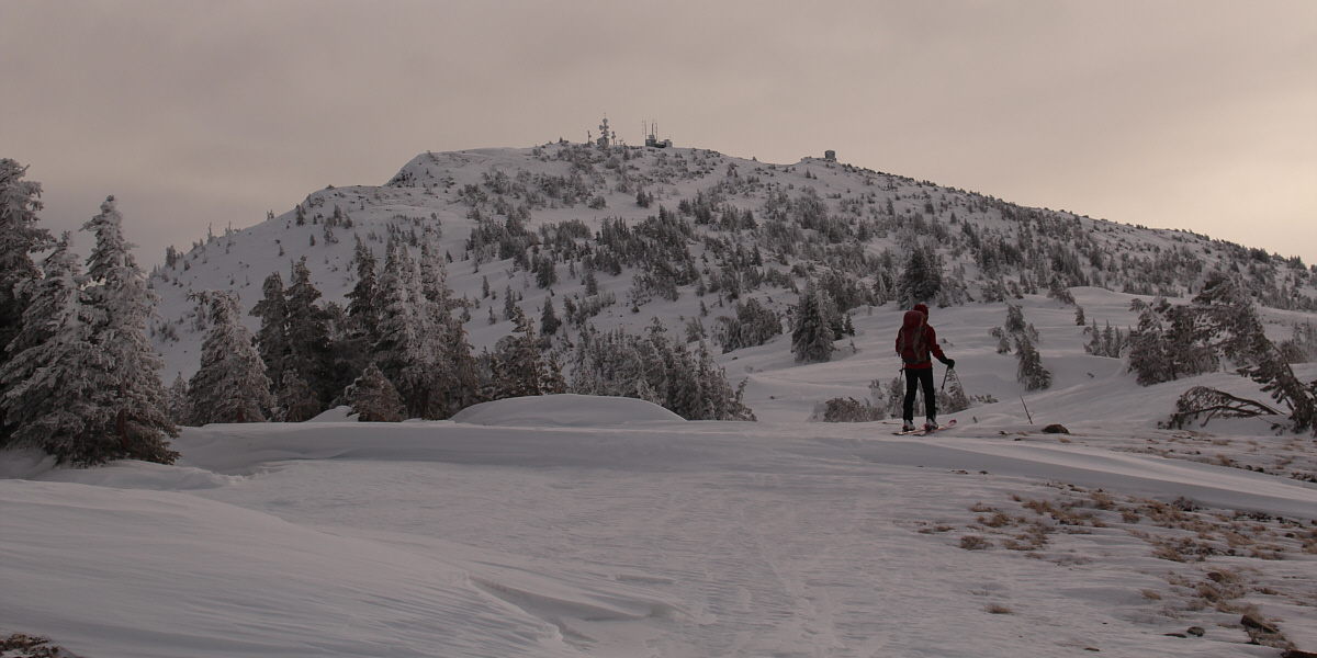 The snow drifts make natural speed bumps for the descent!