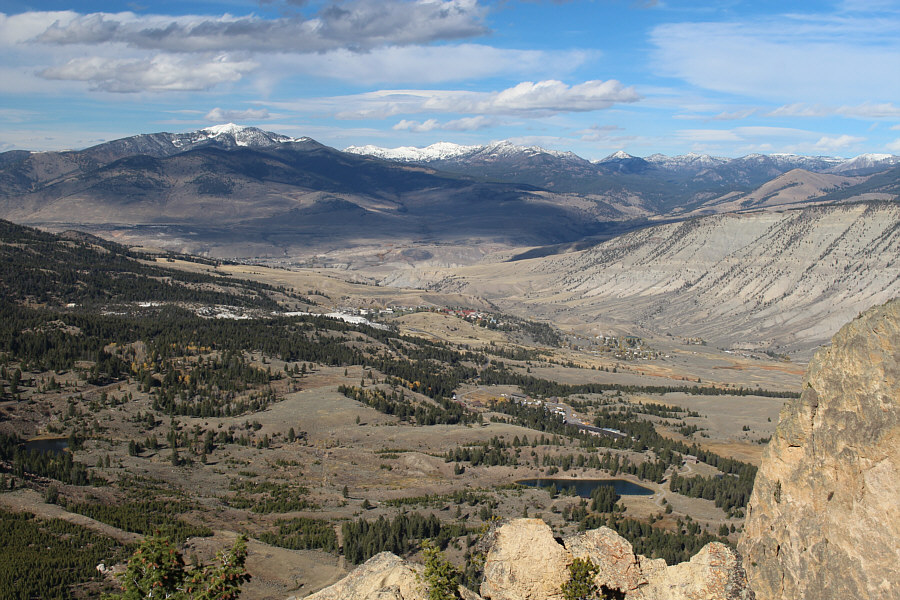 Yet another mountain named after the "makers of wool"!