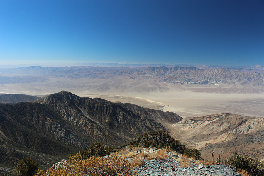 A whole lotta nothing out there!