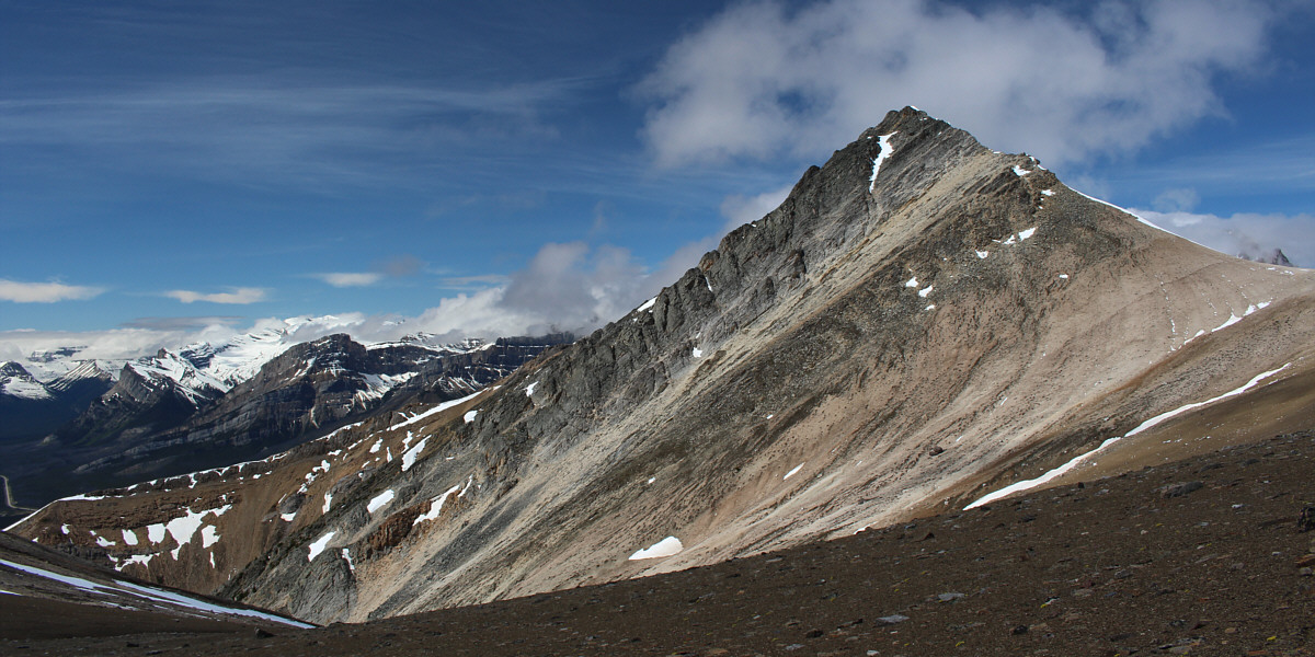 Too bad we didn't have extra time (or energy) to scramble up the unnamed ridge.