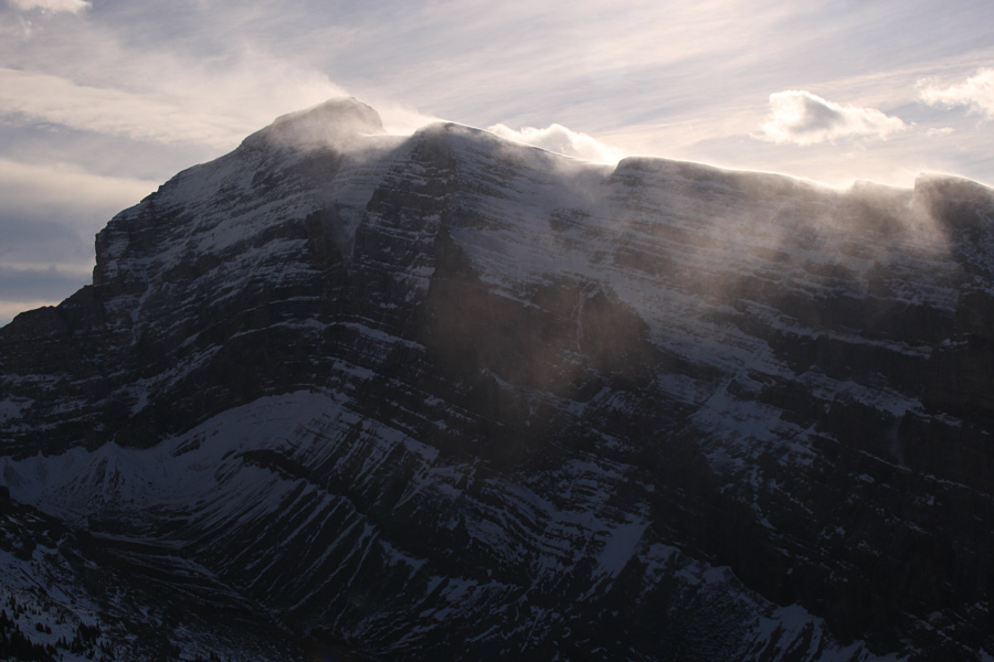 Brrrr...I feel that wind here!