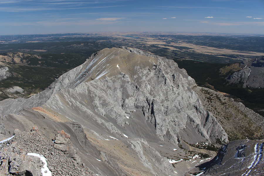 And yet another mountain that I have yet to climb...I have a lot of long days ahead of me, I think!