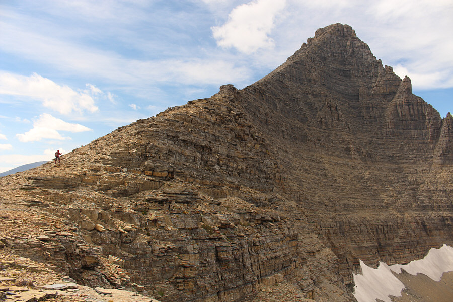 After all the hard work to traverse Rising Wolf Mountain, how can you pass this peak up?!