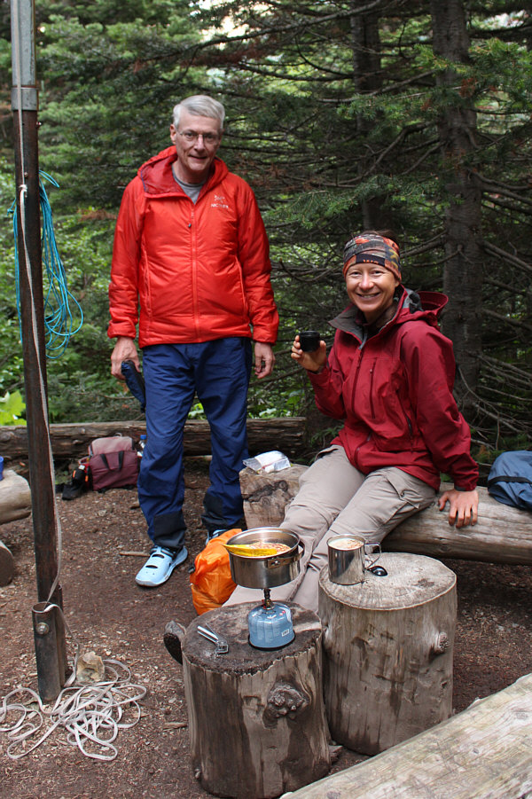 We were lucky to find a place to pitch our tents at this full campground!