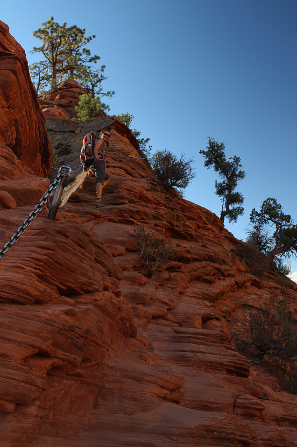 For the record, I did not grab any chains both ascending and descending...