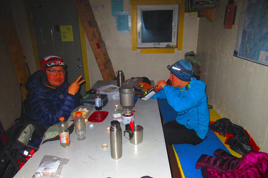 I'm basically eating a glorified cold lunch!