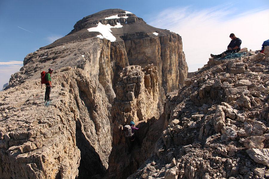 It might have been cool to set up a Tyrolean traverse here  la the movie, "Cliffhanger"!