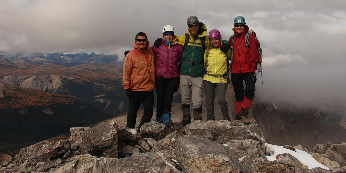 Guess who forgot their helmet...