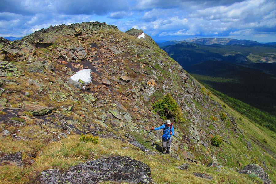 "Cliffs" might be too strong of a description...