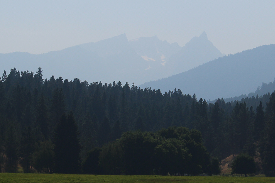 Morning would be the best time of day to take this photograph!