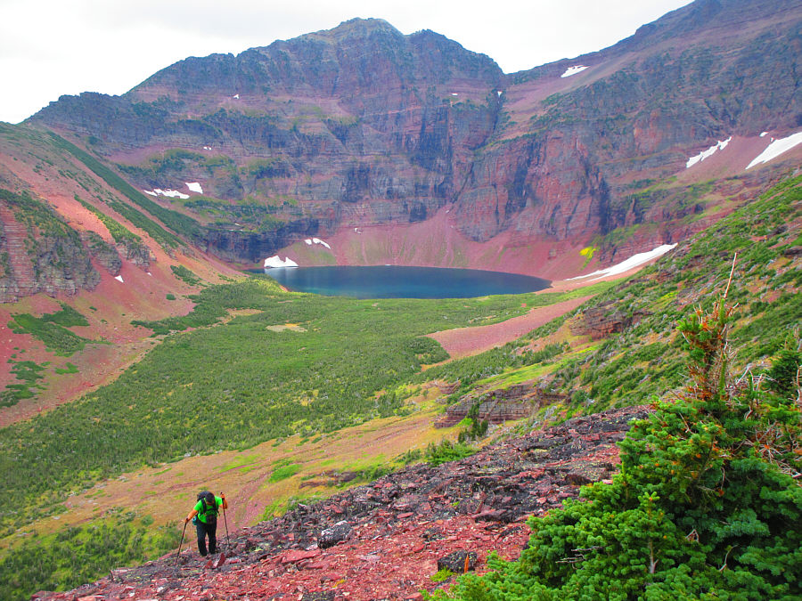 It's a bit surprising that there is no established trail that enters this basin.