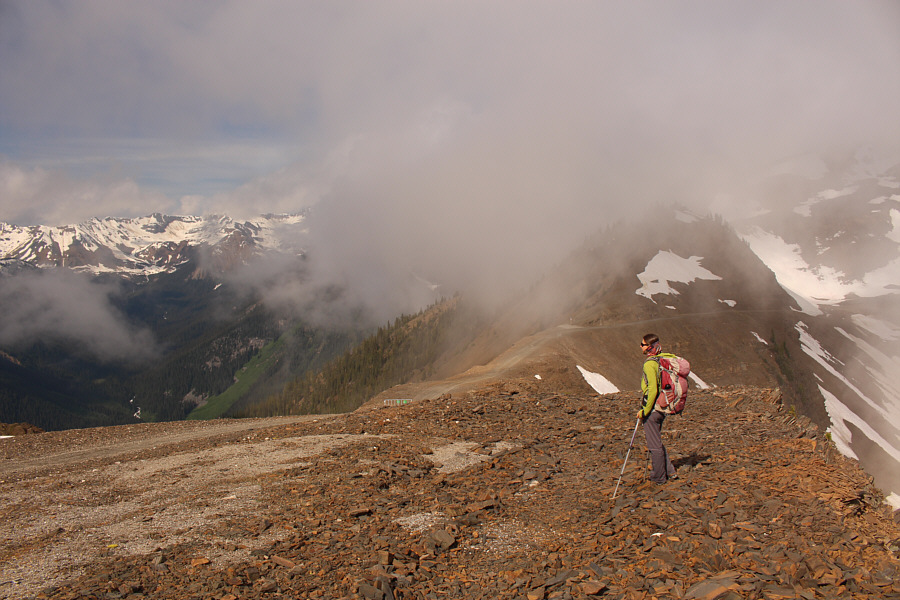 Hmmm...I'm kinda wishing I brought a mountain bike now...