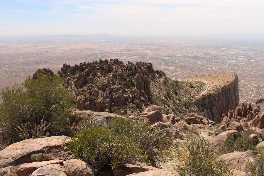 Looks more like a ship's prow to me...damn! We missed our chance to do the famous "I'm flying!" scene from Titanic!