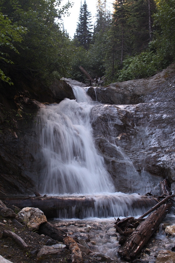 I managed to snap this shot without using my tripod!