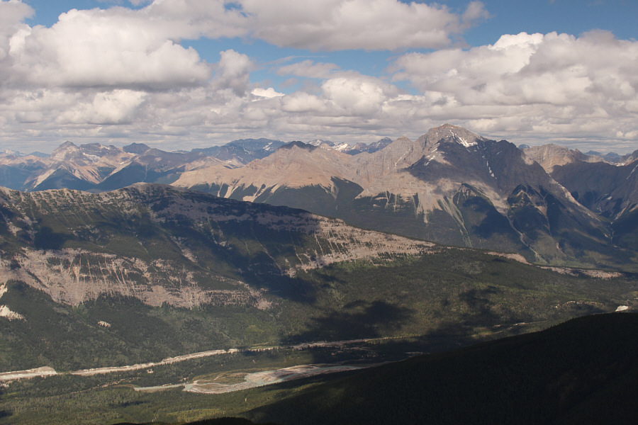 That was a brutally long climb (over 2000 metres elevation gain).