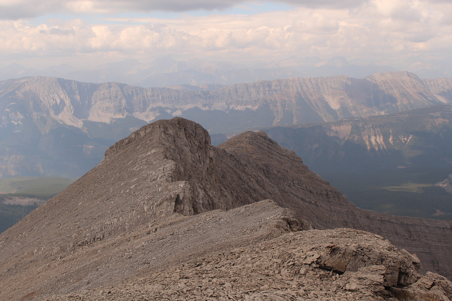 If you like long approaches with massive elevation gains, Mount Washburns the peak for you!
