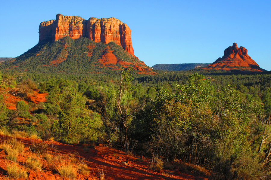 Reminds me a little of Monument Valley.