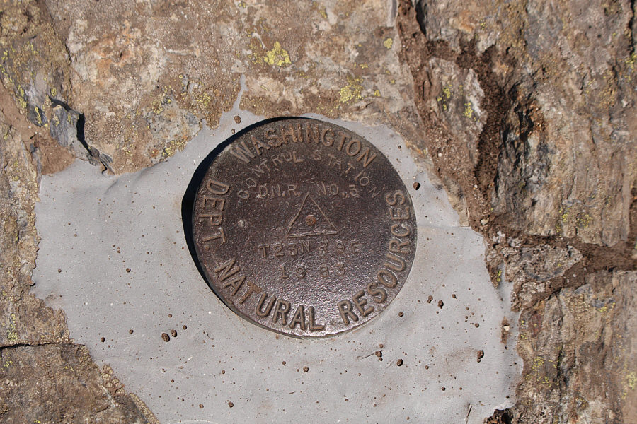 Kinda strange that the engraving is "T23NR9E" instead of "TENERIFFE".