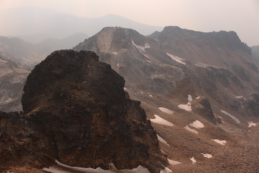 The ridge makes for a very nice consolation prize if difficult scrambling is not your thing!