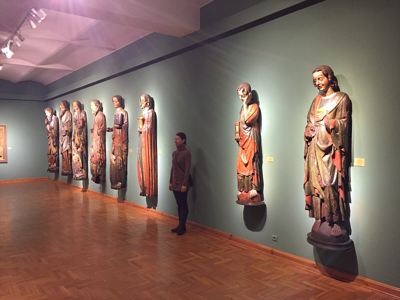 Looks like a police lineup...