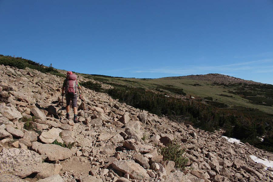 Our return loop later in the day regained the trail somewhere around here.
