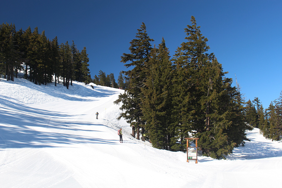 As expected with the awesome weather, we are cleared to go all the way to the top!