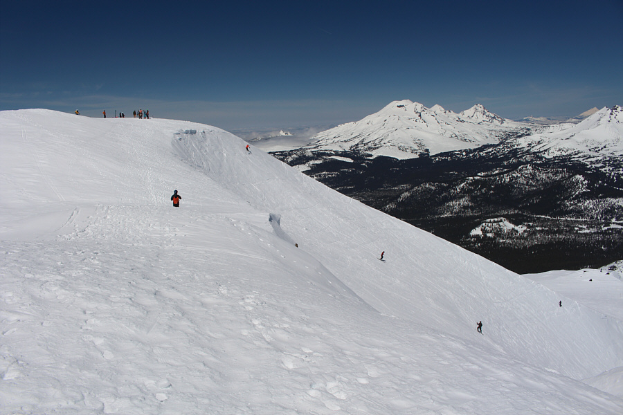 I will have to come back in the future to try skiing into the crater!
