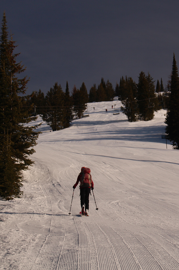 The skiers ahead were struggling a bit on the slope in the distance.