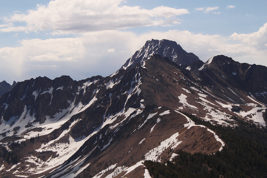 Patterson Peak looks like a straightforward scramble from here.