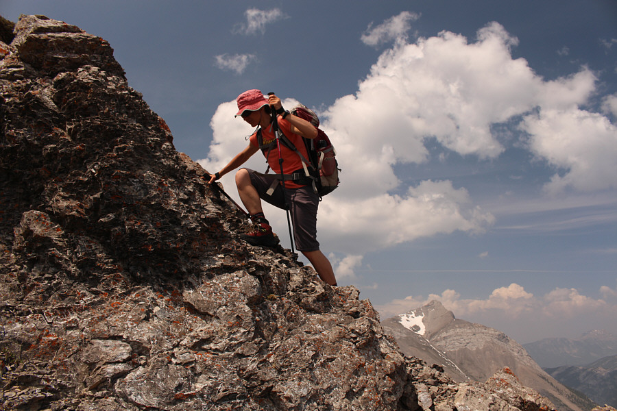 She's not even wearing her helmet!