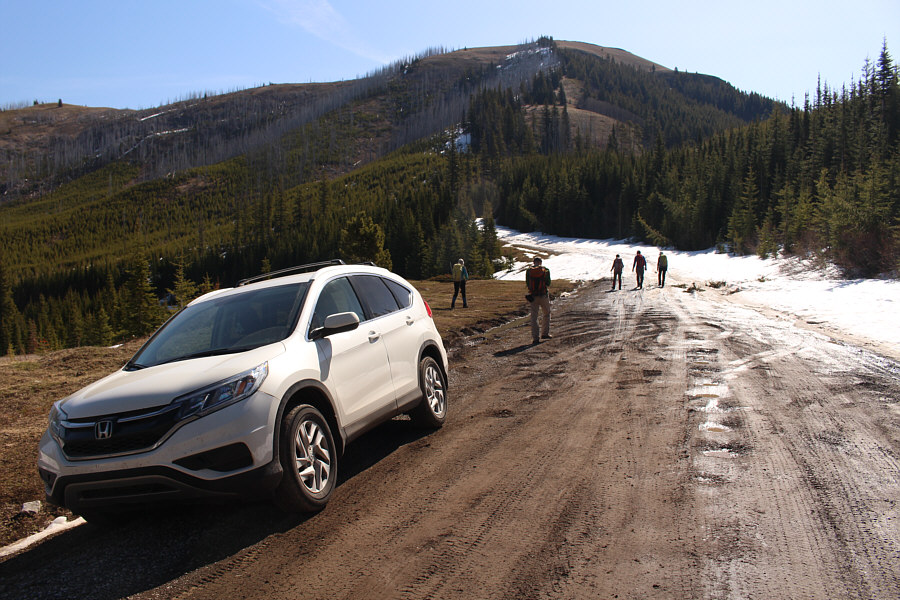 Driving the extra distance to the start of the traverse ain't worth the risk of getting my car stuck in the snow!