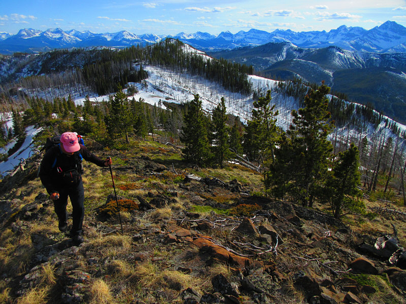 It's somewhat surprising that these two highest points of Hastings Ridge remain unnamed.