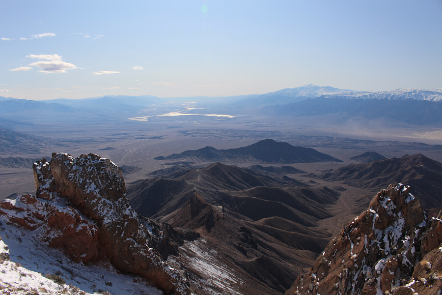 The pinnacle at bottom left is a Class 4 scramble, but I didn't bother to attempt it.