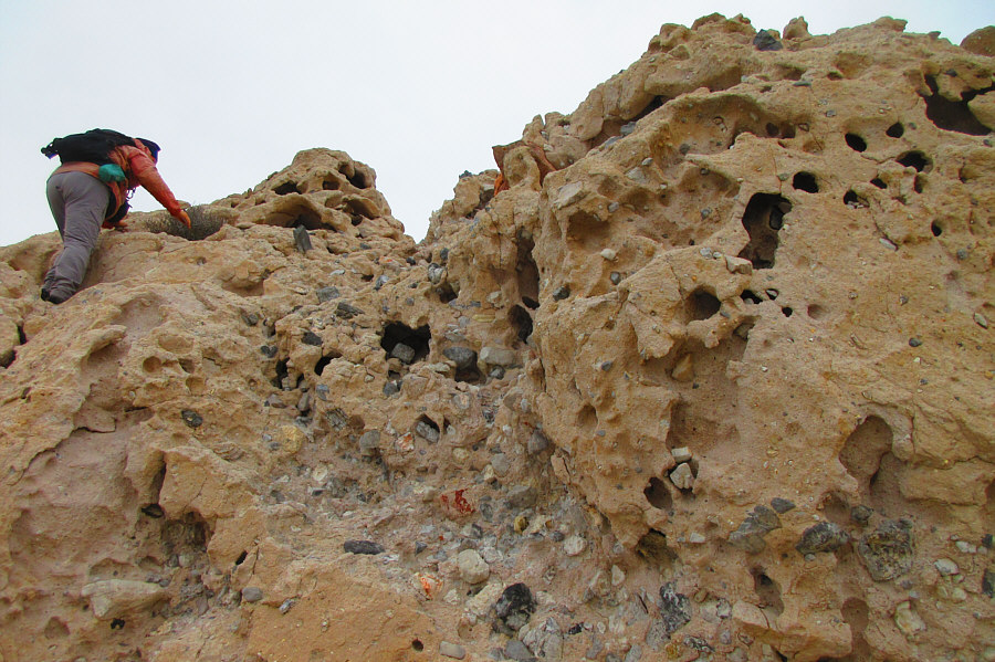 I would consider this moderate to difficult scrambling by Kane's standards.