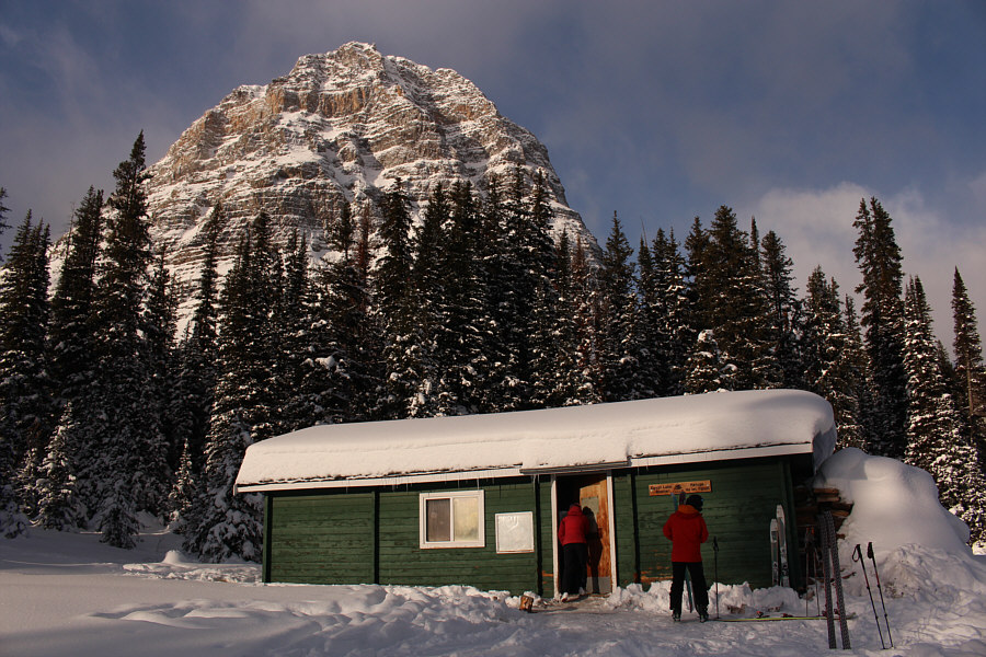 Time for a quick pit stop before we leave this sh*t hole!