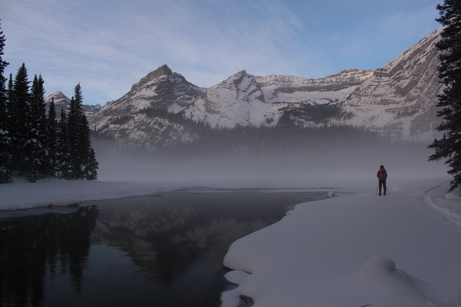 Brrrr...hopefully we get some sunshine later!