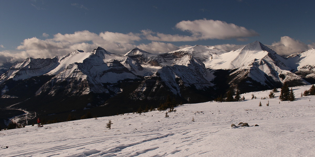 Feels like a lifetime ago when I traversed all those peaks.