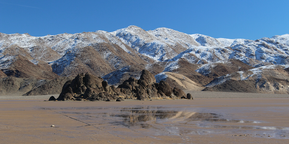 It's a shame that it was too muddy to walk out for a closer look.