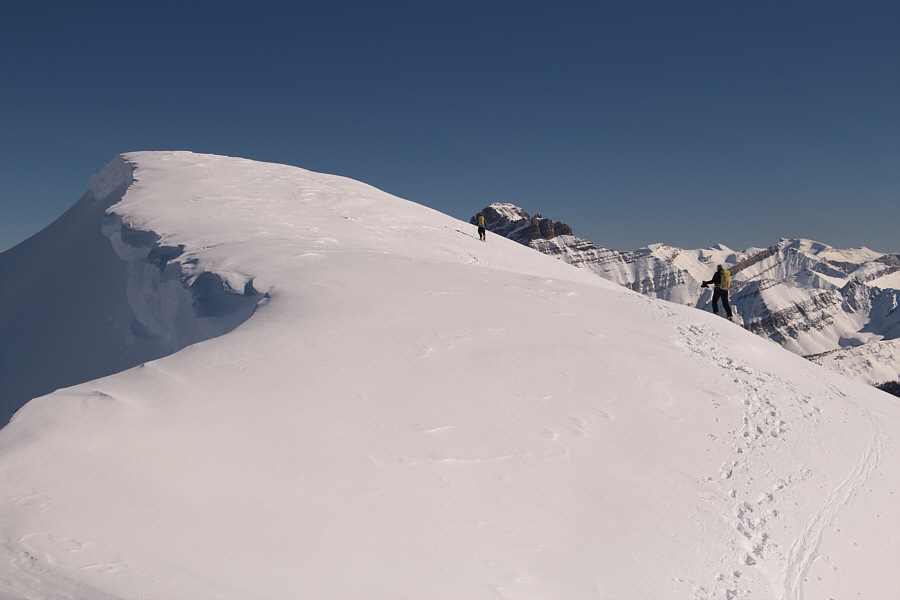 Might be worth coming back here in the summer for a more complete panoramic view...