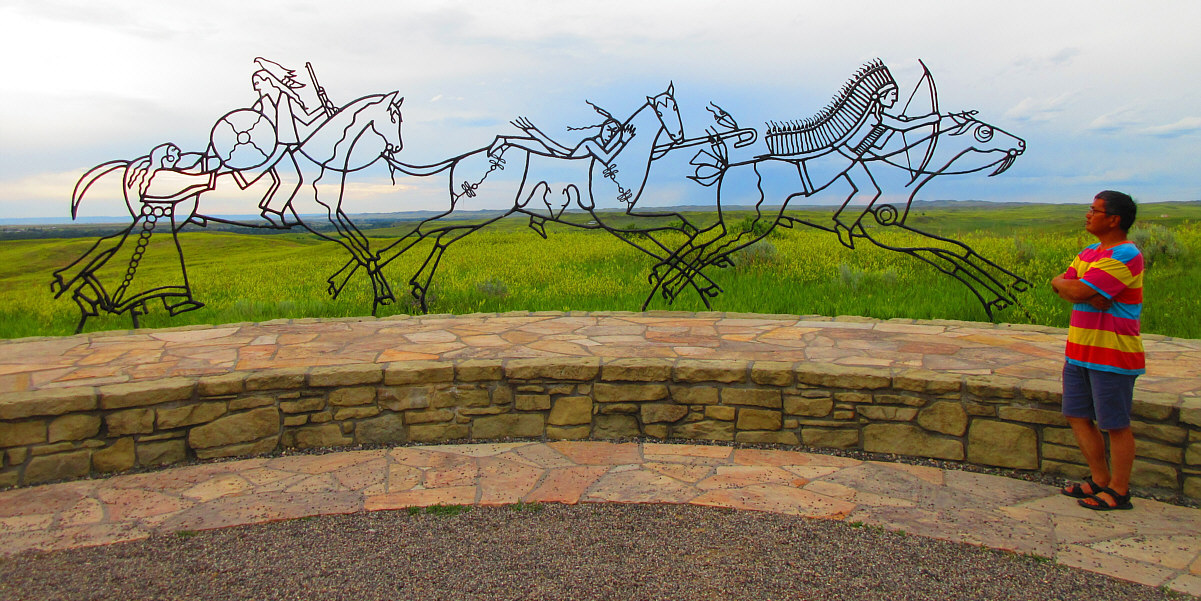 Very nicely designed memorial!