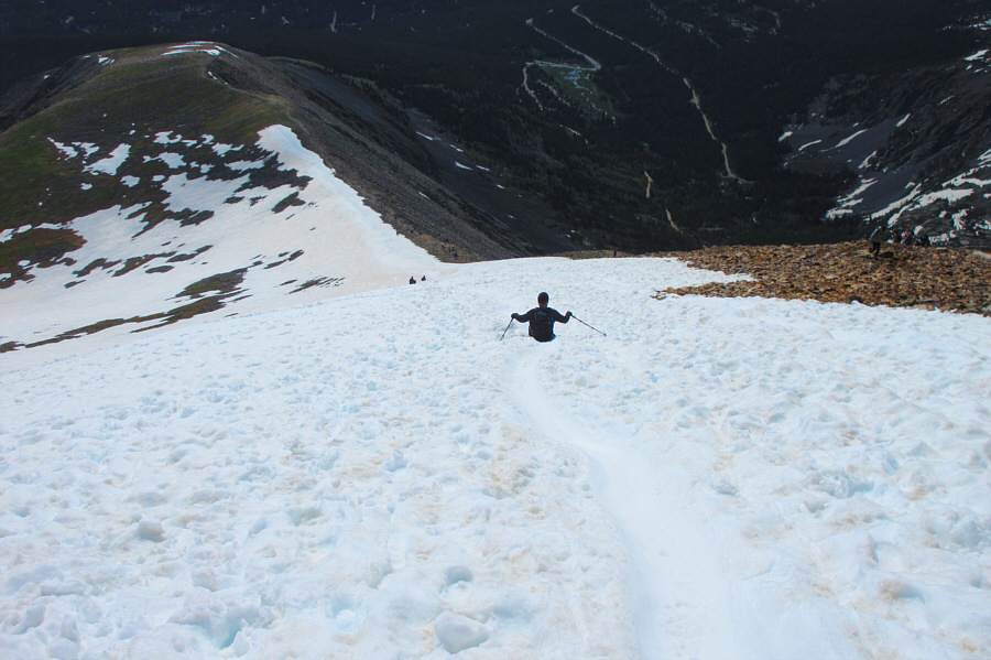 Don't need no stinkin' ice axe!