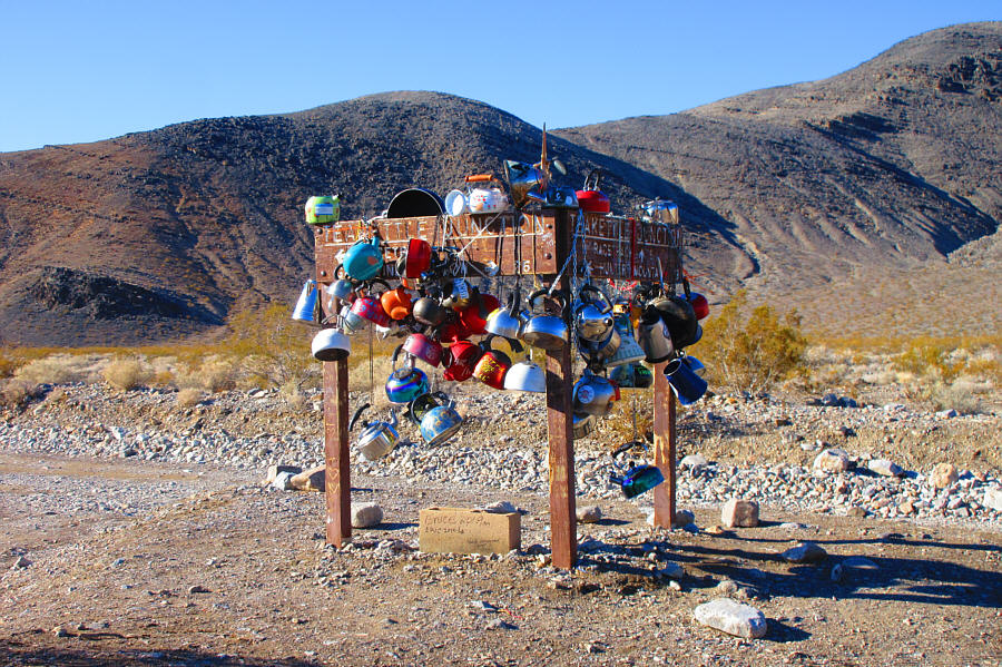 Judging from old photos of the junction, I think someone clears all this junk from time to time.