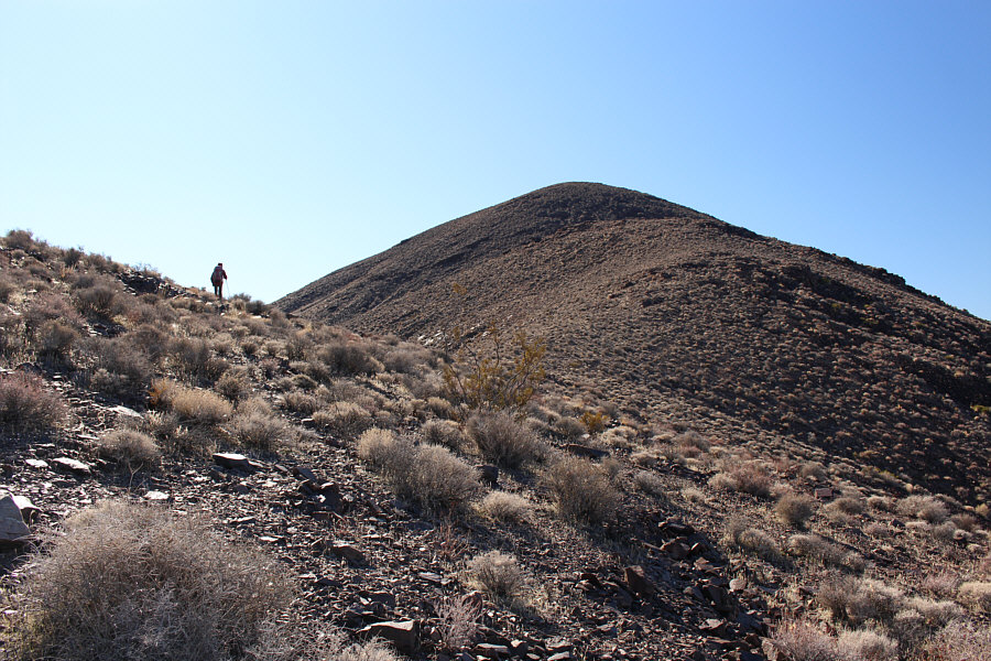 Hard to find any real hands-on scrambling on this mountain!