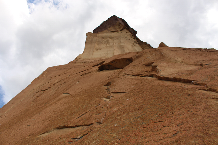 People climb up this? Yeesh!